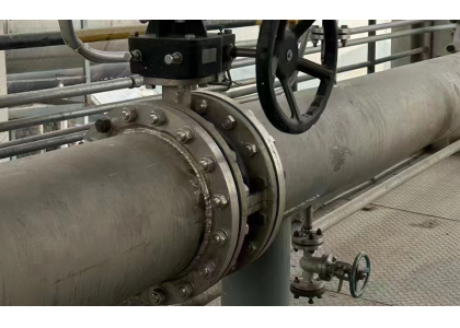 Application of mental seat butterfly valve in pipeline