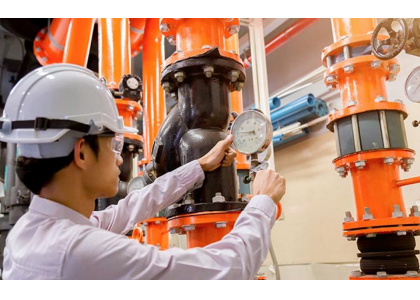 What are the protective maintenance measures of the valve
